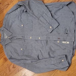 Lightweight chambray blue button down